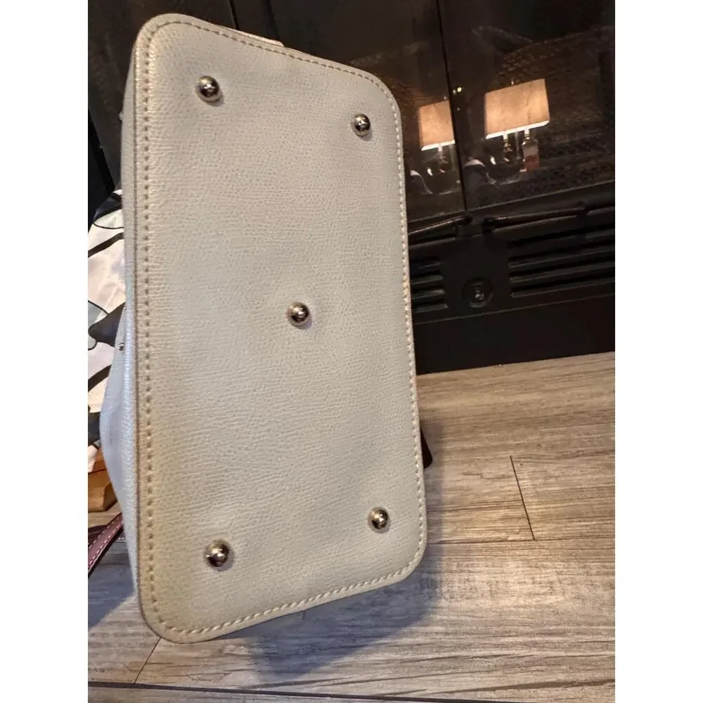 Dooney & Bourke this dooney